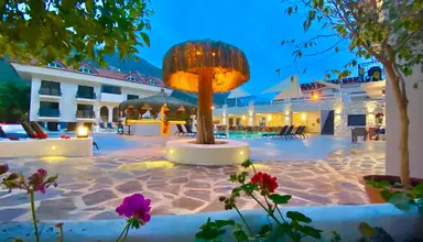 Akdeniz Beach
