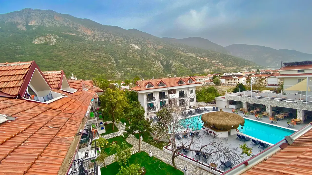 Akdeniz Beach