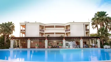 Akiris