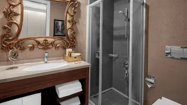 Akka Suites