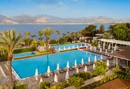 Akra Hotel