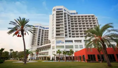Akra Hotel