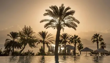 Akra Hotel