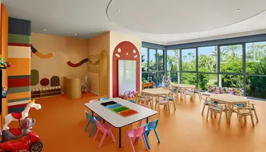 Akra Hotel