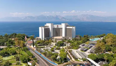 Akra Hotel