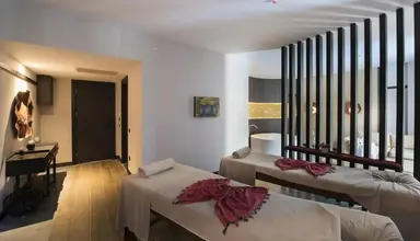 Akra Kemer