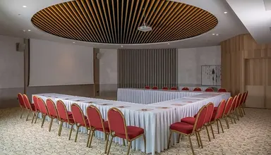 Akra Kemer
