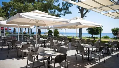 Akra Kemer