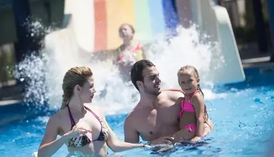 Akra Kemer