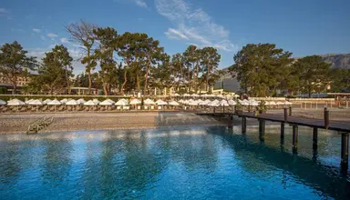 Akra Kemer