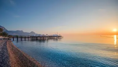 Akra Kemer
