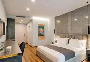 AKS