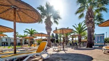 Akti Coast Club
