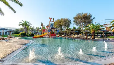 Akti Coast Club