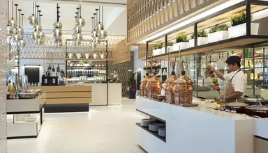 Al Bandar Rotana - Creek