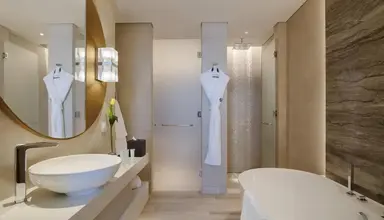 Al Bandar Rotana - Creek