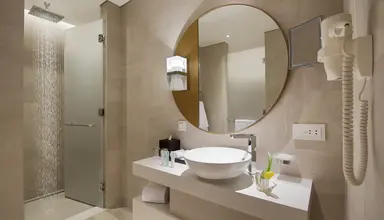 Al Bandar Rotana - Creek