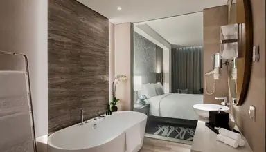 Al Bandar Rotana - Creek