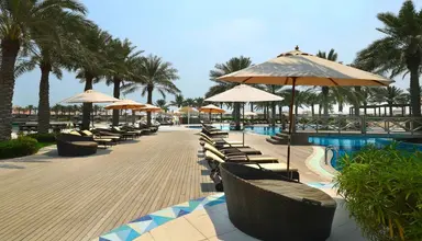 Al Bander Resort