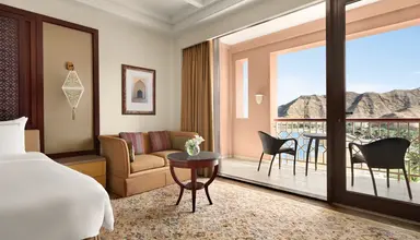 Al Husn Hotel Muscat