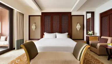 Al Husn Hotel Muscat