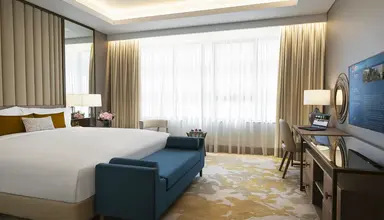 Al Jaddaf Rotana Suite