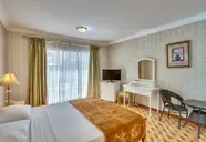 Al Khalidiah Resort