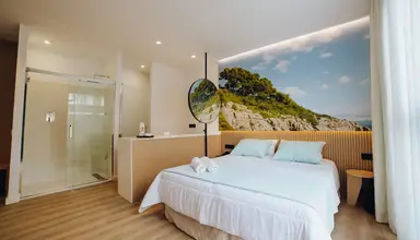 Alannia Salou