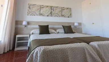 Albatros Hotel
