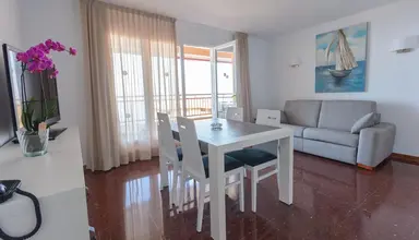 Albatros Hotel