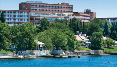 Albatros Plava Laguna
