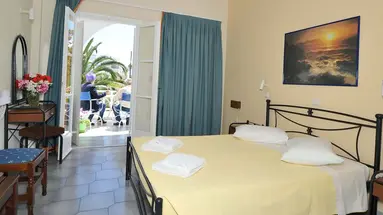 Albatros (Santorini)