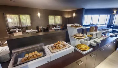 Albavilla Hotel & Co.