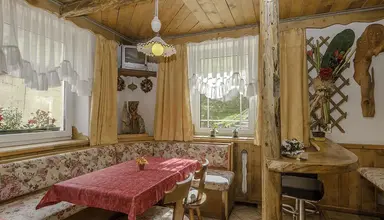 Albergo Ristoro Lezuo (Passo Pordoi)