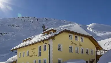 Albergo Ristoro Lezuo (Passo Pordoi)