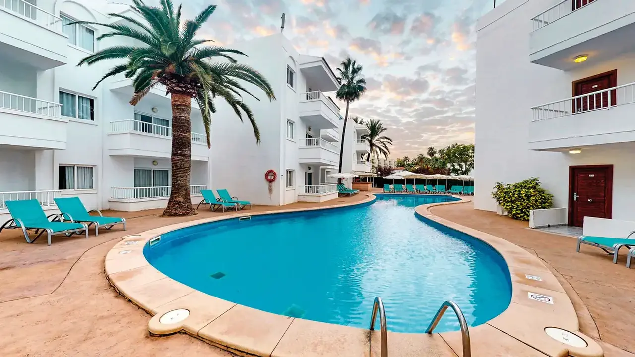Alcudia Garden