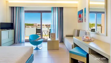 Alea & Suites