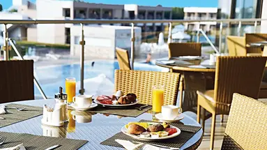 Alea & Suites 