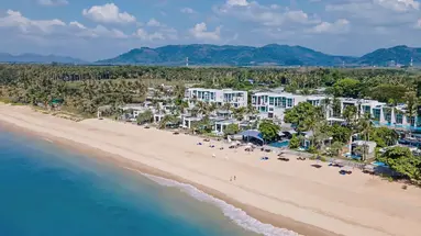 Aleenta Resort