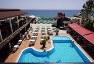 Aleria Belport Beach
