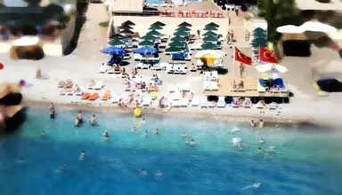 Aleria Belport Beach