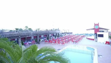 Aleria Belport Beach
