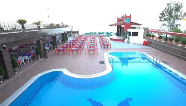 Aleria Belport Beach