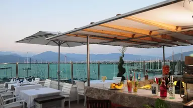 Alesta Yacht