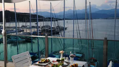 Alesta Yacht