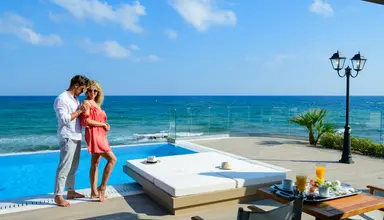 Alexander Beach & Village Resort