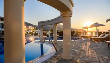 Alexander Beach & Village Resort