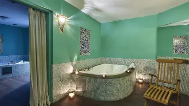 Alexander Beach & Village Resort