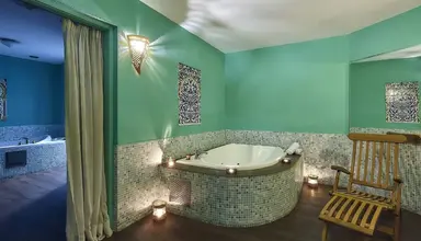 Alexander Beach & Village Resort
