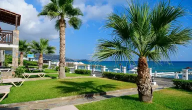 Alexander Beach & Village Resort